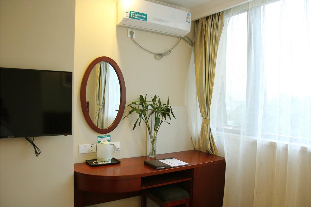 Greentree Inn Hotel Jianhe Subway Station North Palace Taiyuan Екстериор снимка